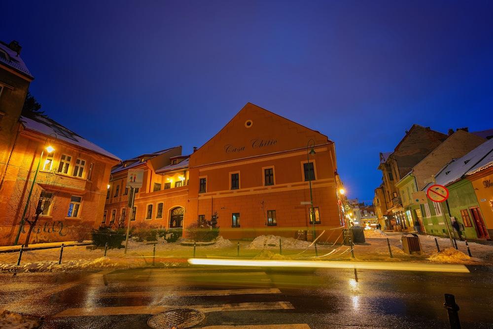 Hotel Boutique Casa Chitic -hotel And Restaurant Str Johann Gott Nr7 3*