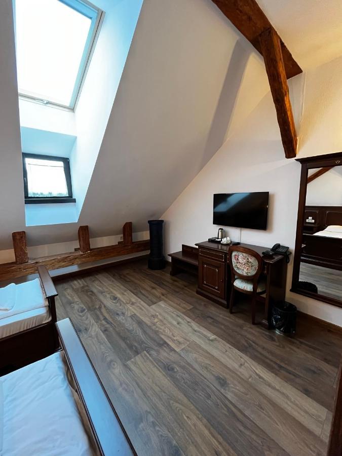 Hotel Boutique Casa Chitic -hotel And Restaurant Str Johann Gott Nr7 3*