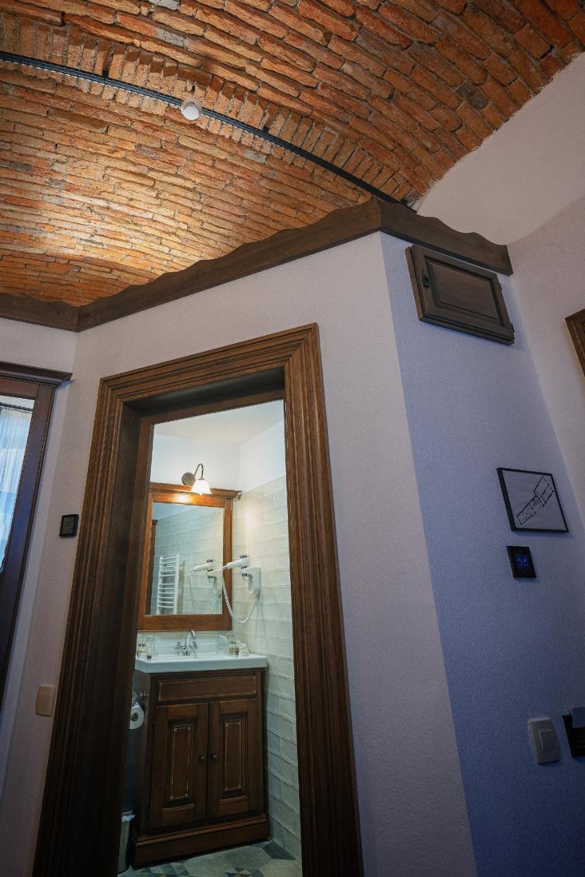 Boutique Casa Chitic -hotel And Restaurant Str Johann Gott Nr7 Hotel Brașov