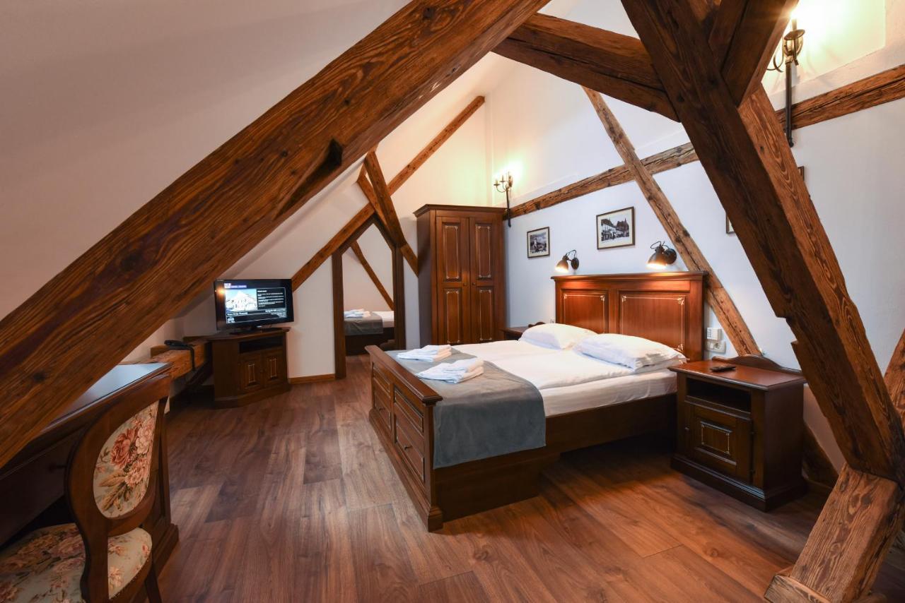 Boutique Casa Chitic -hotel And Restaurant Str Johann Gott Nr7 Hotel