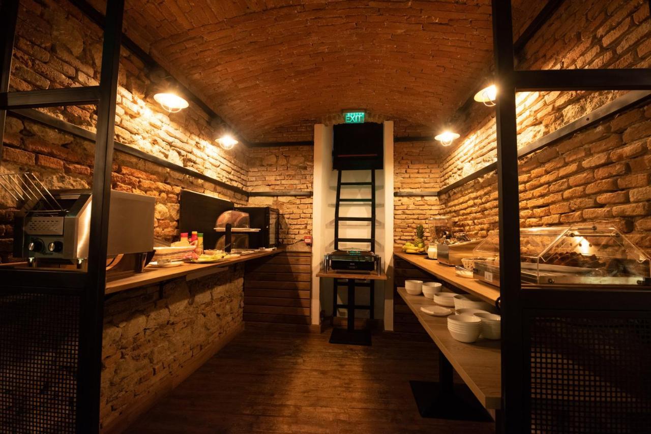 Hotel Boutique Casa Chitic -hotel And Restaurant Str Johann Gott Nr7